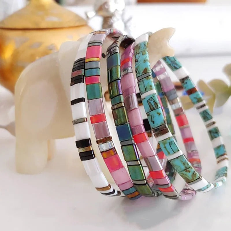 Women's Bohemian Glass Beaded Bracelet – Trendy & Elegant