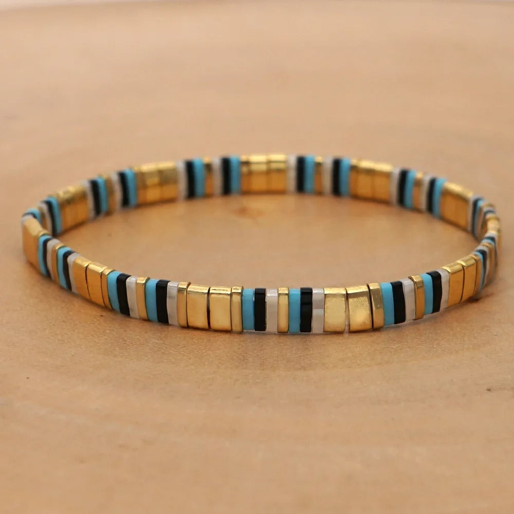 Women's Bohemian Glass Beaded Bracelet – Trendy & Elegant