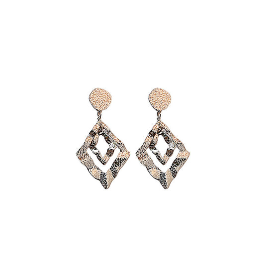 Irregular Embossed Diamond Retro Punk Fabulous Personality Earrings