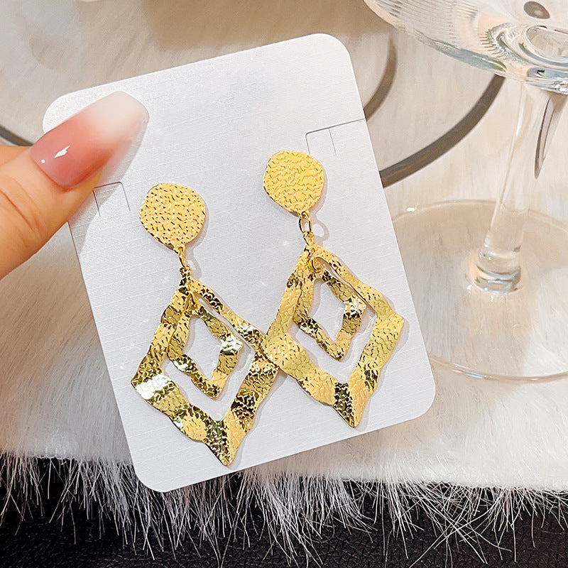 Irregular Embossed Diamond Retro Punk Fabulous Personality Earrings