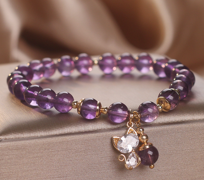 Natural Amethyst Female Cat Pendant Bracelet