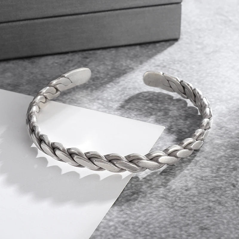 Crater Design Bump Bracelet Fashion