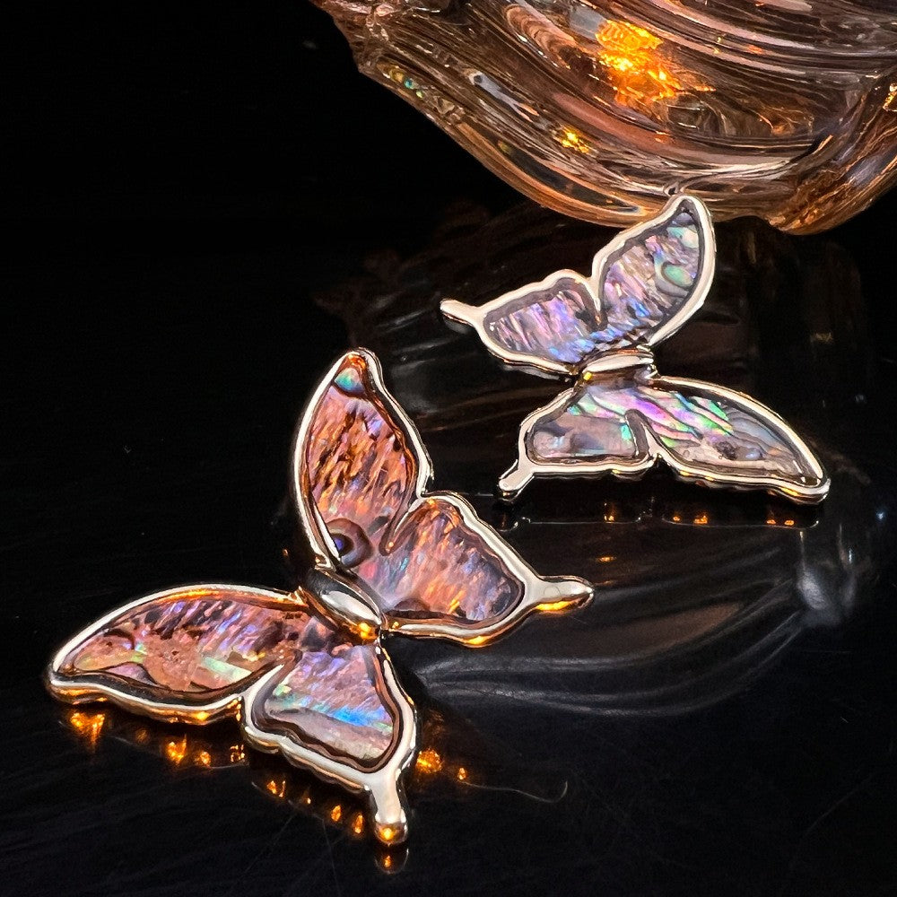 Butterfly Color Shell Stud Earrings Retro Advanced Design Sense