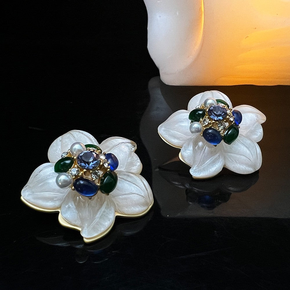 Original Retro Glaze White Camellia Earrings