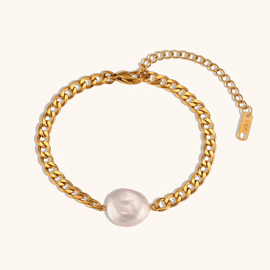 Freshwater Pearl Figaro Chain Bracelet