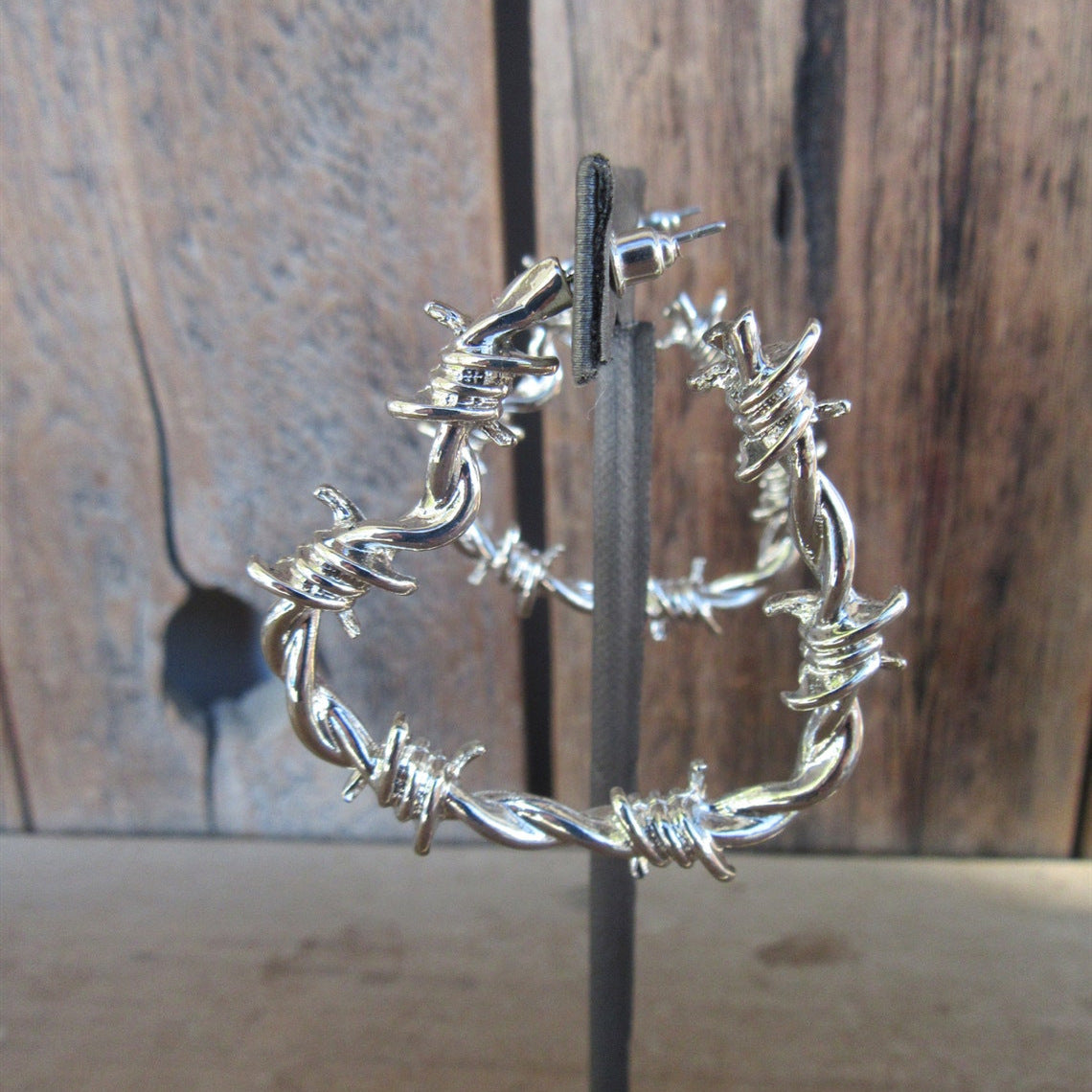 Gothic Barbed Wire Heart-shaped Earrings