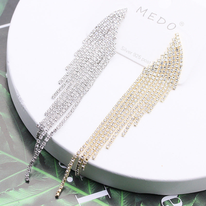 Claw Chain Simple All-match Diamond Wings Tassel Earrings