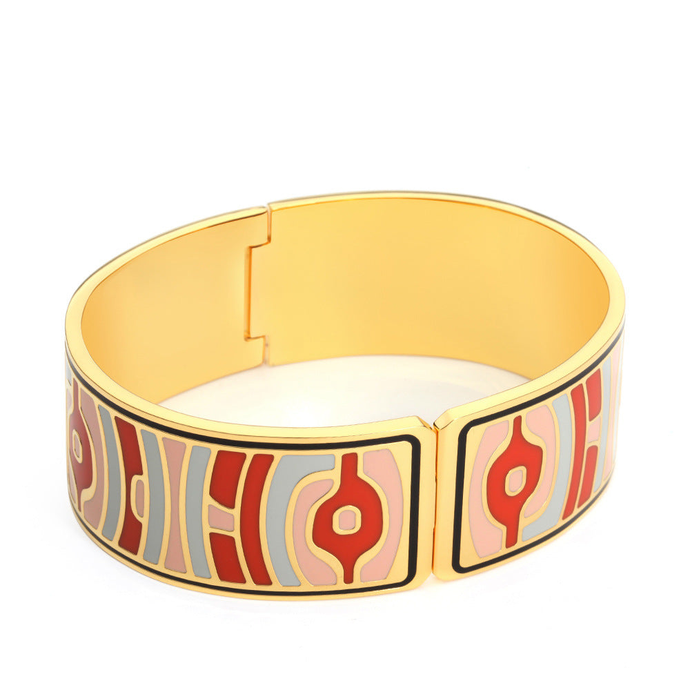 Enamel Hand Beauty Good Luck Comes 18K Real Gold Plated Bracelet