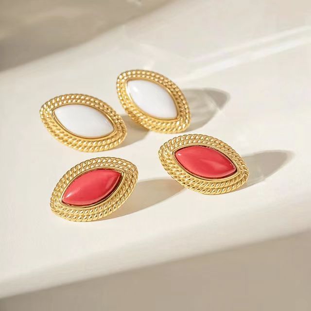 Fashion Simple Gold Teardrop Earrings