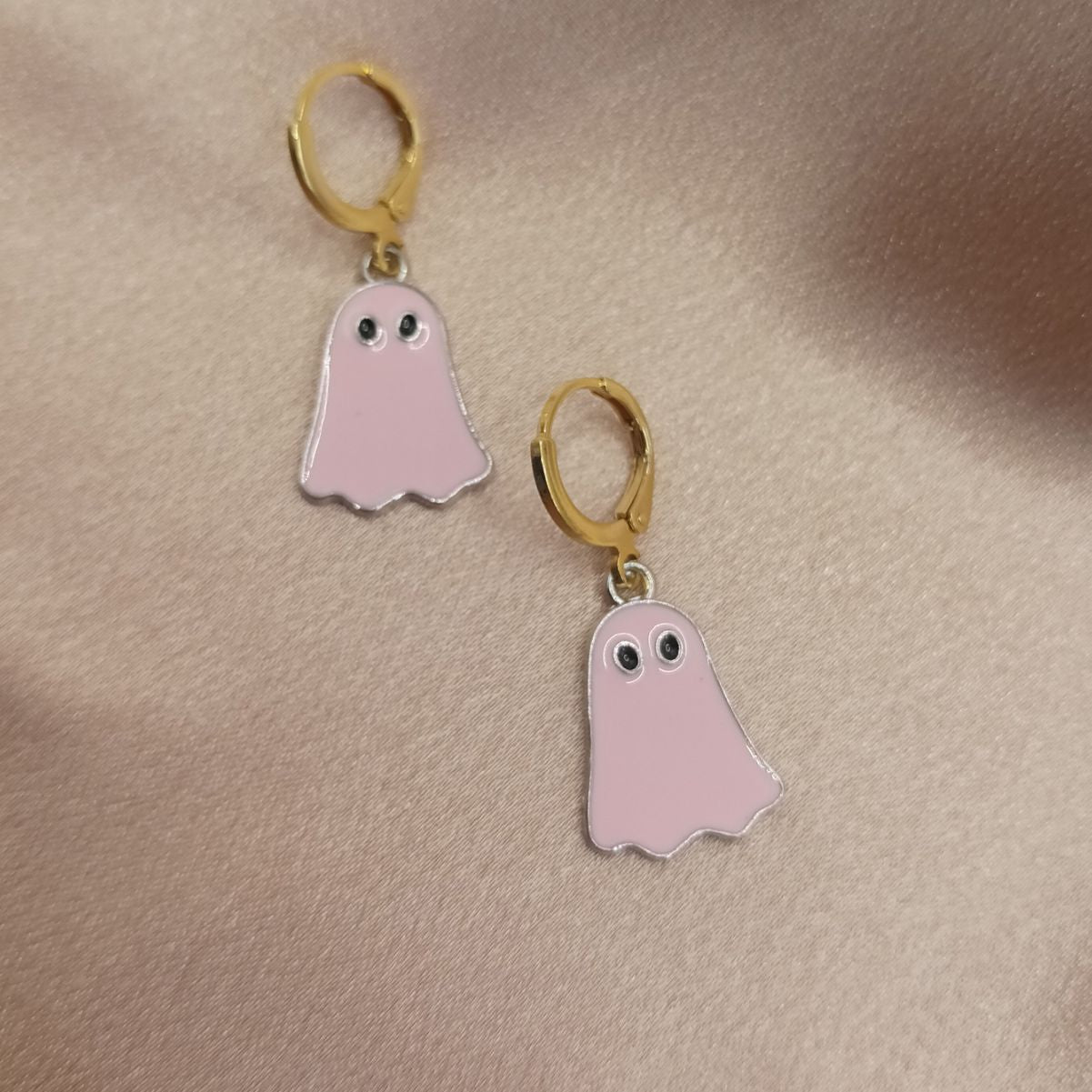 Halloween Cartoon Ghost Ear Clip