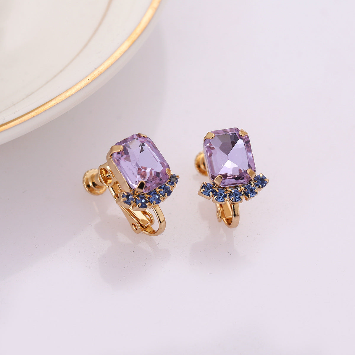 Ear Studs Four-claw Windshield Glass Diamonds Ear Clip