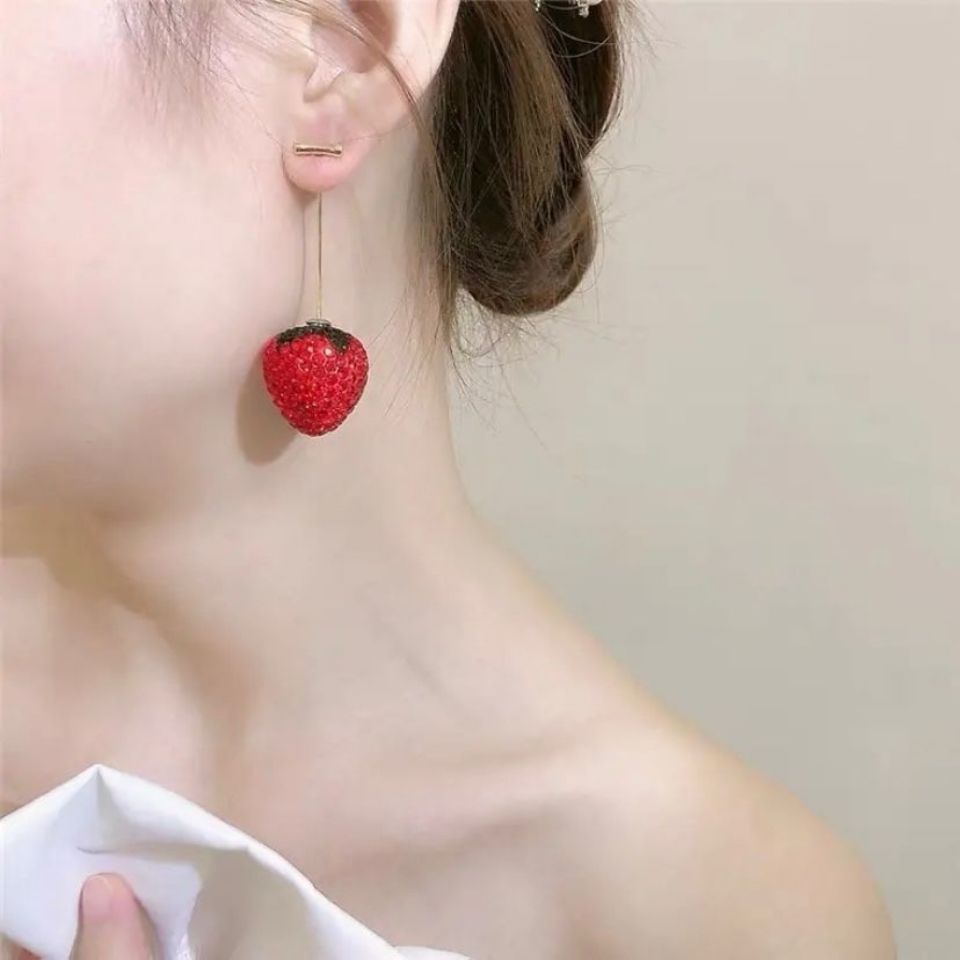 Three-dimensional Red Strawberry Earrings