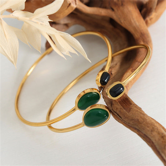 Simple Gold Alloy Inlaid Green Irregular Resin Open-end Bangle Bracelet